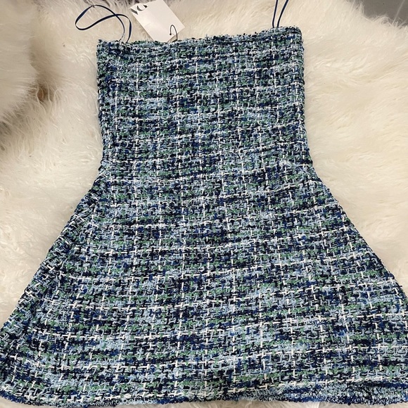 Zara blue textured weave pants and tub top - Picture 6 of 8